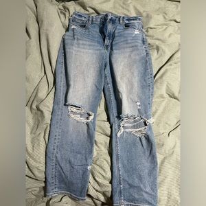 American Eagle Curvy Mom Jean